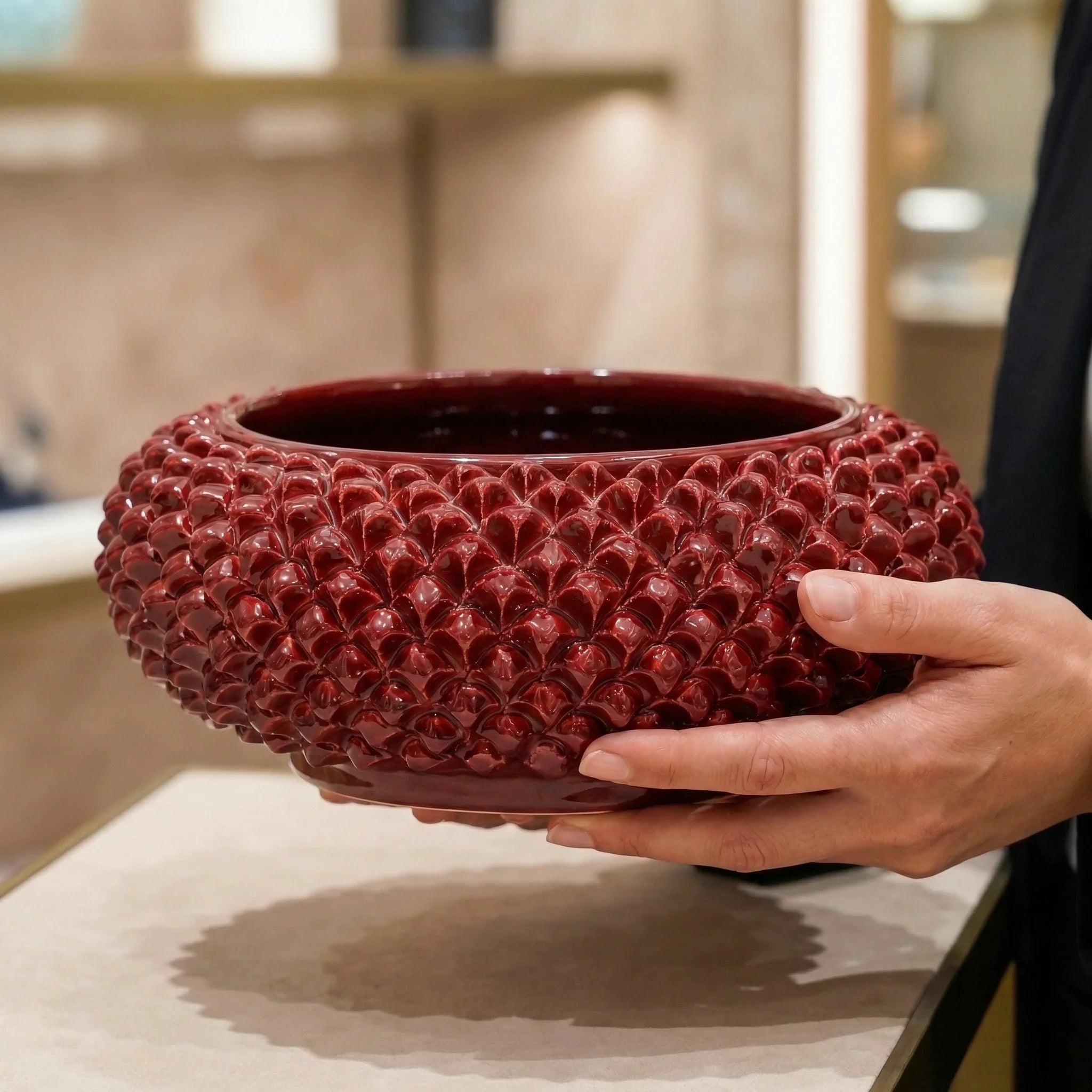Centrotavola a Pigna in Ceramica di Caltagirone Ø 25/33 cm - Bordeaux