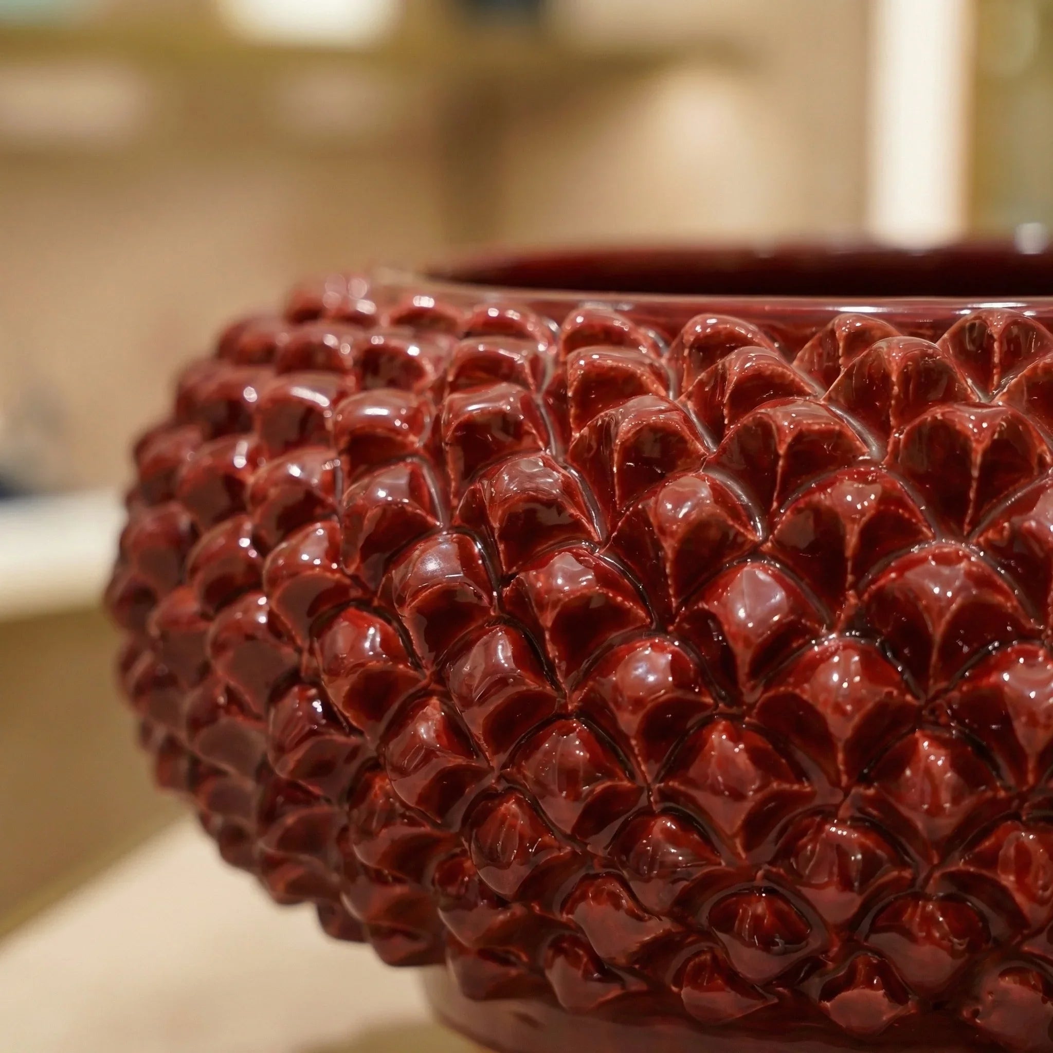 Centrotavola a Pigna in Ceramica di Caltagirone Ø 25/33 cm - Bordeaux