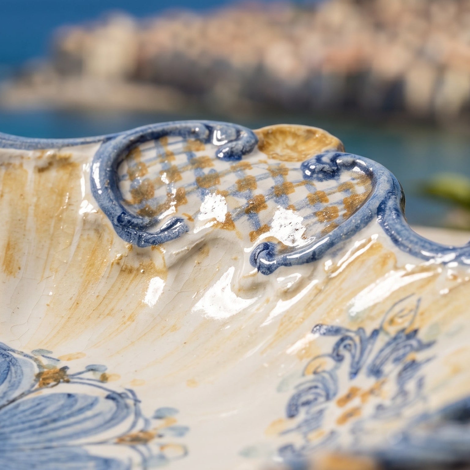 Centrotavola Barocco in Ceramica di Caltagirone 38×33 cm - Blu e Arancio, Serie d'Arte