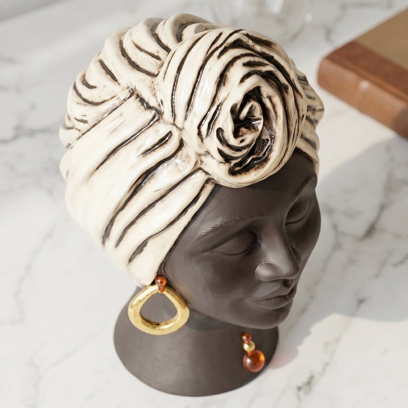 Testa Sognia h 40 cm - Madreperla Antichizzato Oro e Lustri Viso Opaco