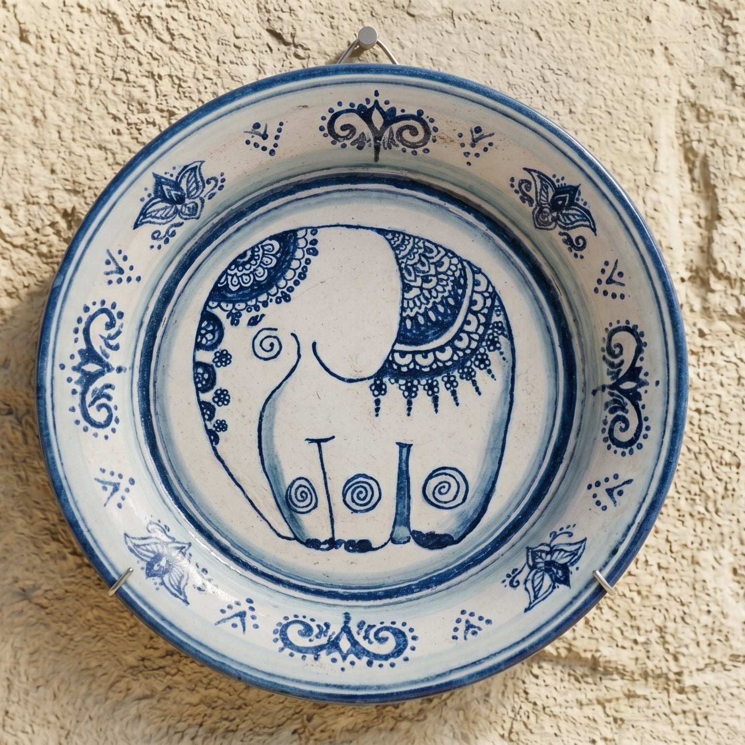 Fangotto Decoro Elefante mono blu in ceramica di Caltagirone