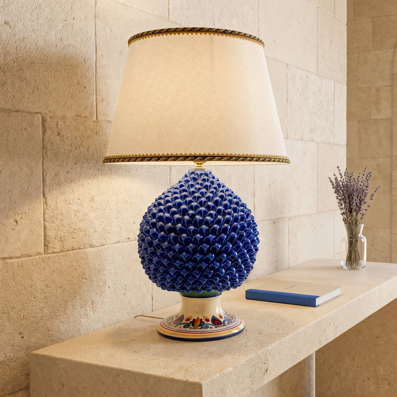 Lume pigna artigianale blu intenso h 30 in Ceramica di Caltagirone - Decoro Sicily