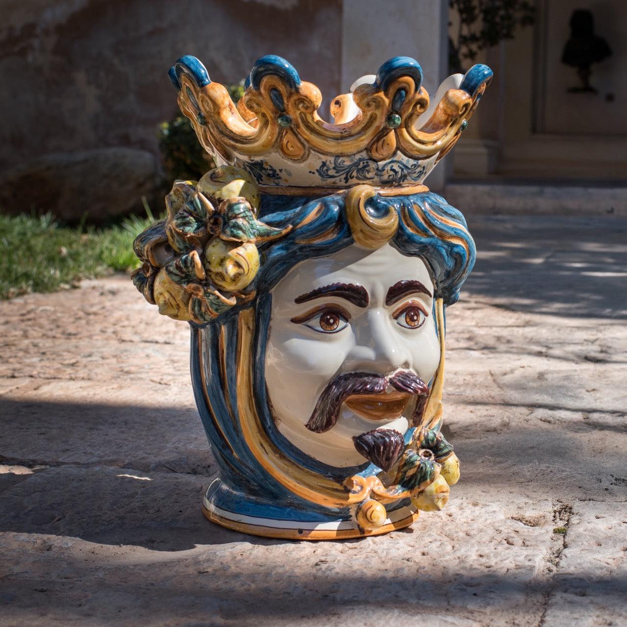 Testa di moro maschile ceramiche caltagirone fatti a mano, dettagli blu, arancio e limoni