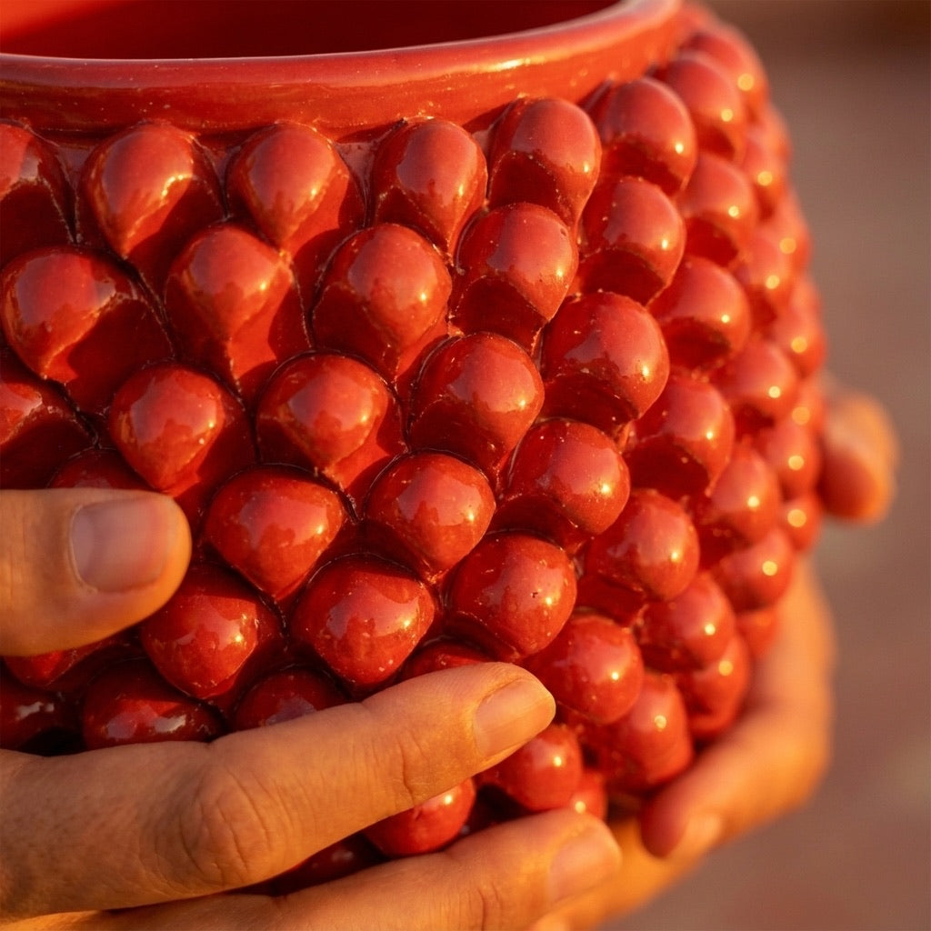 Vaso mezza pigna s/piede rosso fuoco in ceramica di Caltagirone - Ceramiche di Caltagirone Sofia
