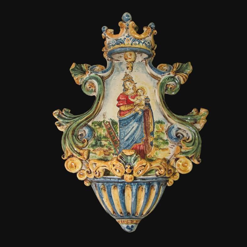 Ceramiche di Caltagirone fatti a mano con Madonna e Bambino, decoro barocco colorato