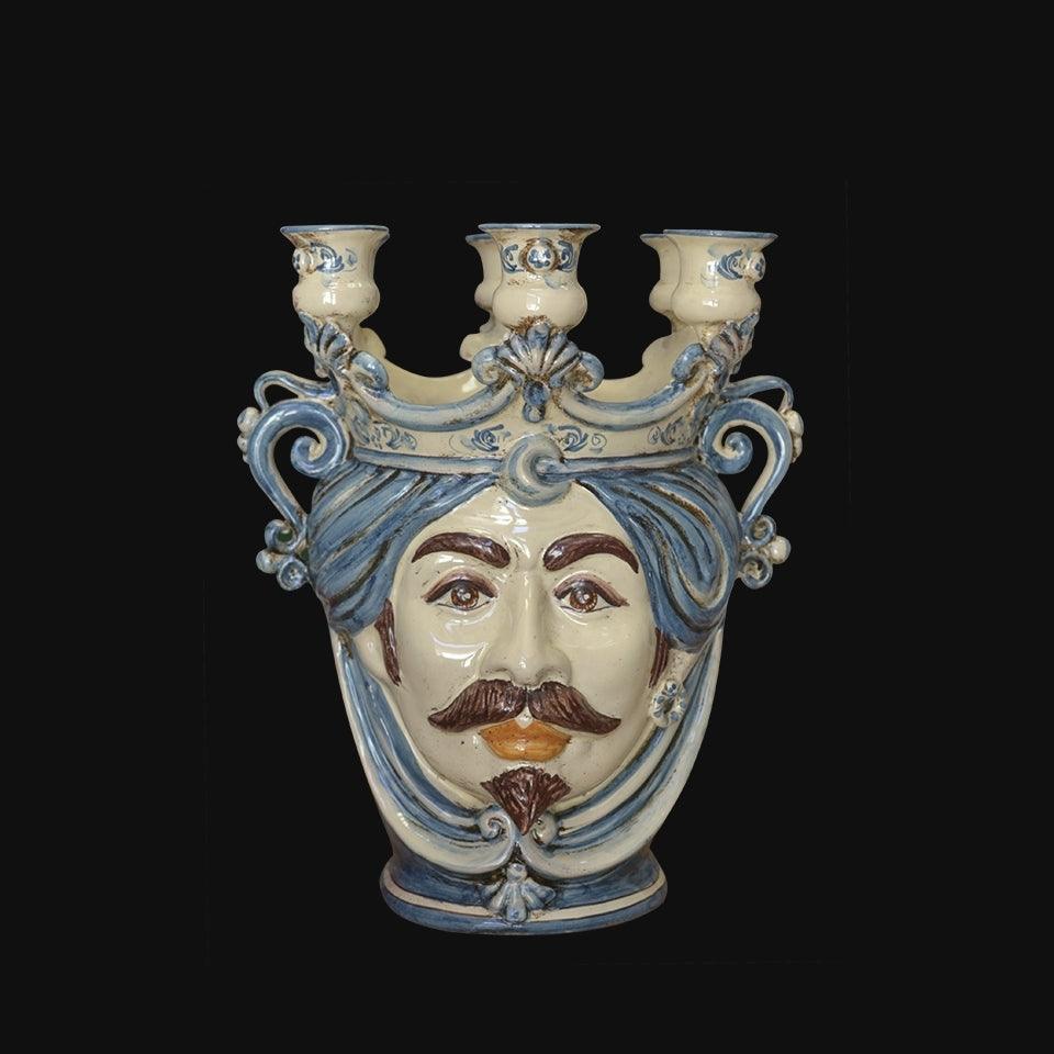 Ceramiche di Caltagirone fatti a mano: vaso con volto barbuto e tre bracci, decoro blu e bianco
