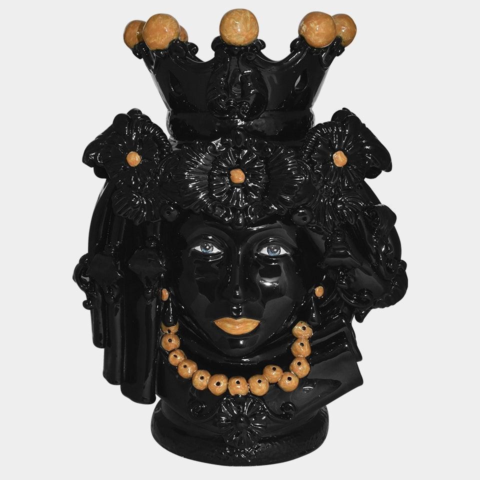 Ceramiche di Caltagirone fatti a mano: testa nera con corona e perle, arte tradizionale siciliana
