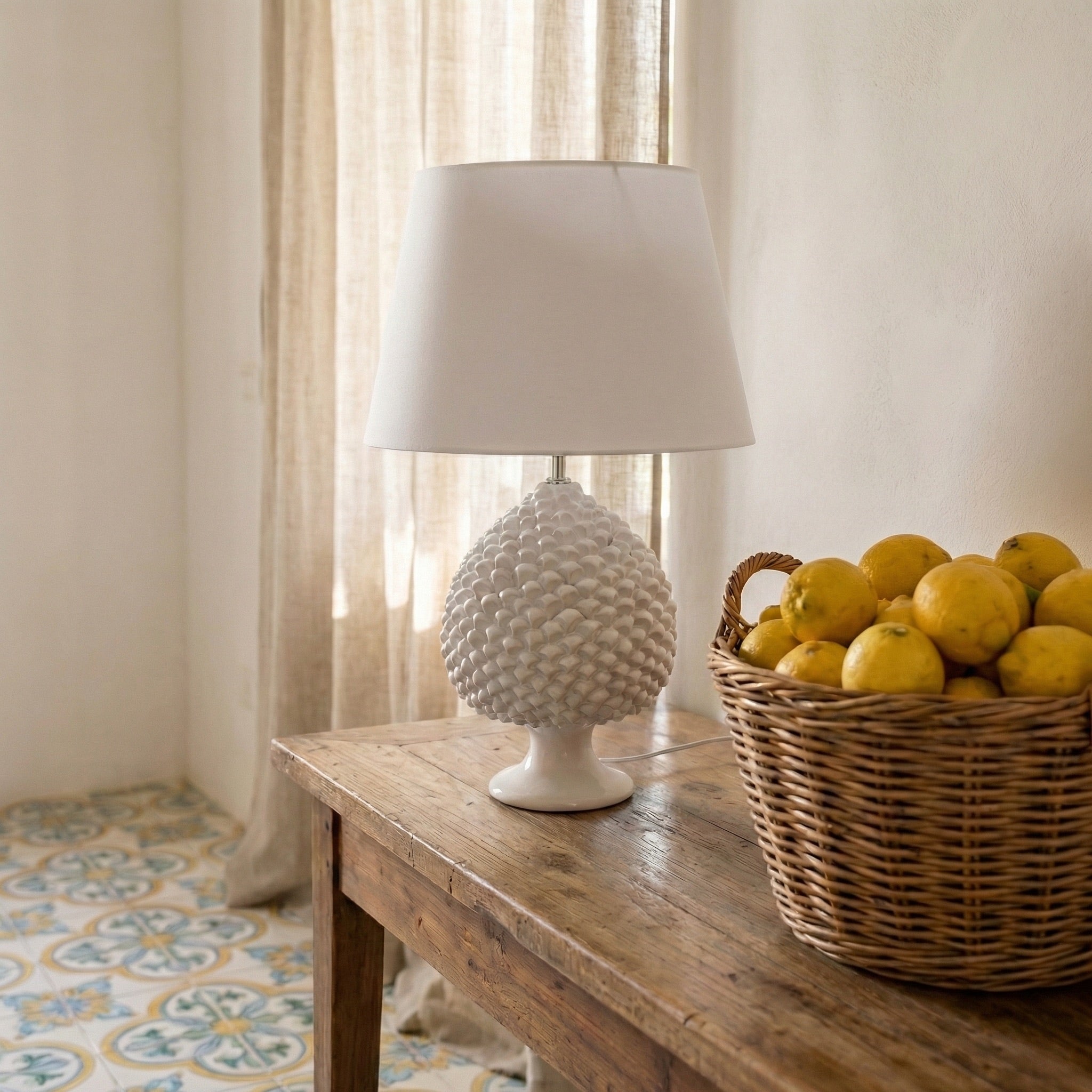 Lume Pigna in Ceramica di Caltagirone - White Line