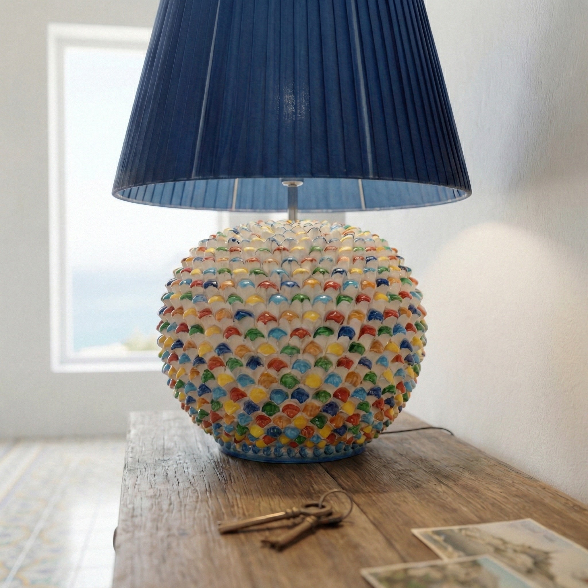 Lume a Palla Pigna Moderna in Ceramica di Caltagirone