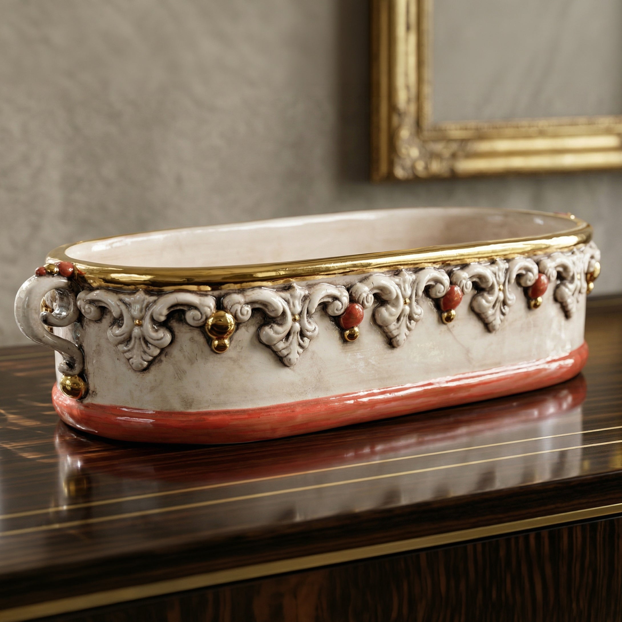 Cassetta Ovale in Ceramica di Caltagirone 35×8 cm - Plastico Sofia, Madreperla Antichizzato Oro