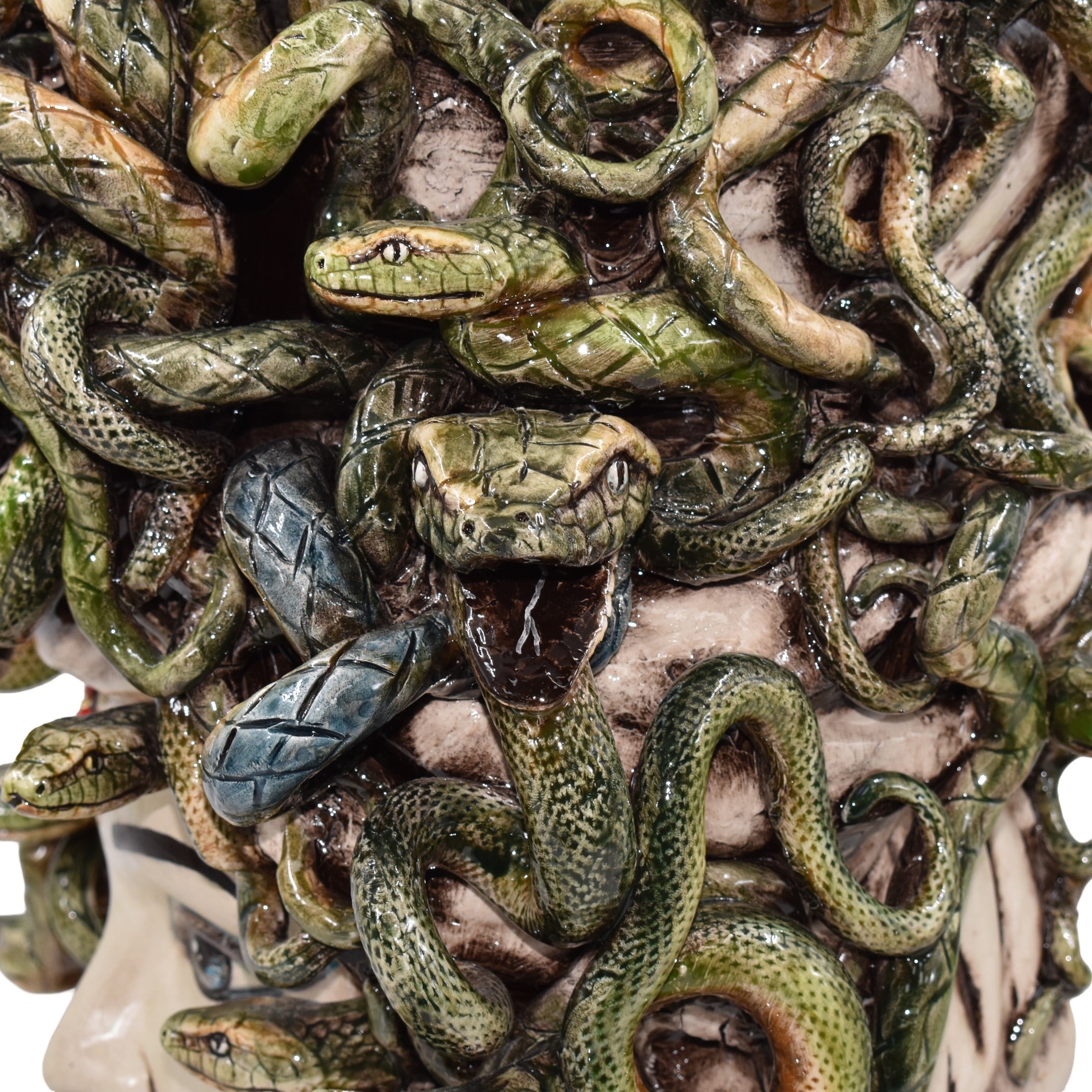 Testa Medusa h 48 cm - Madreperla Antichizzato | Ceramica Caltagirone