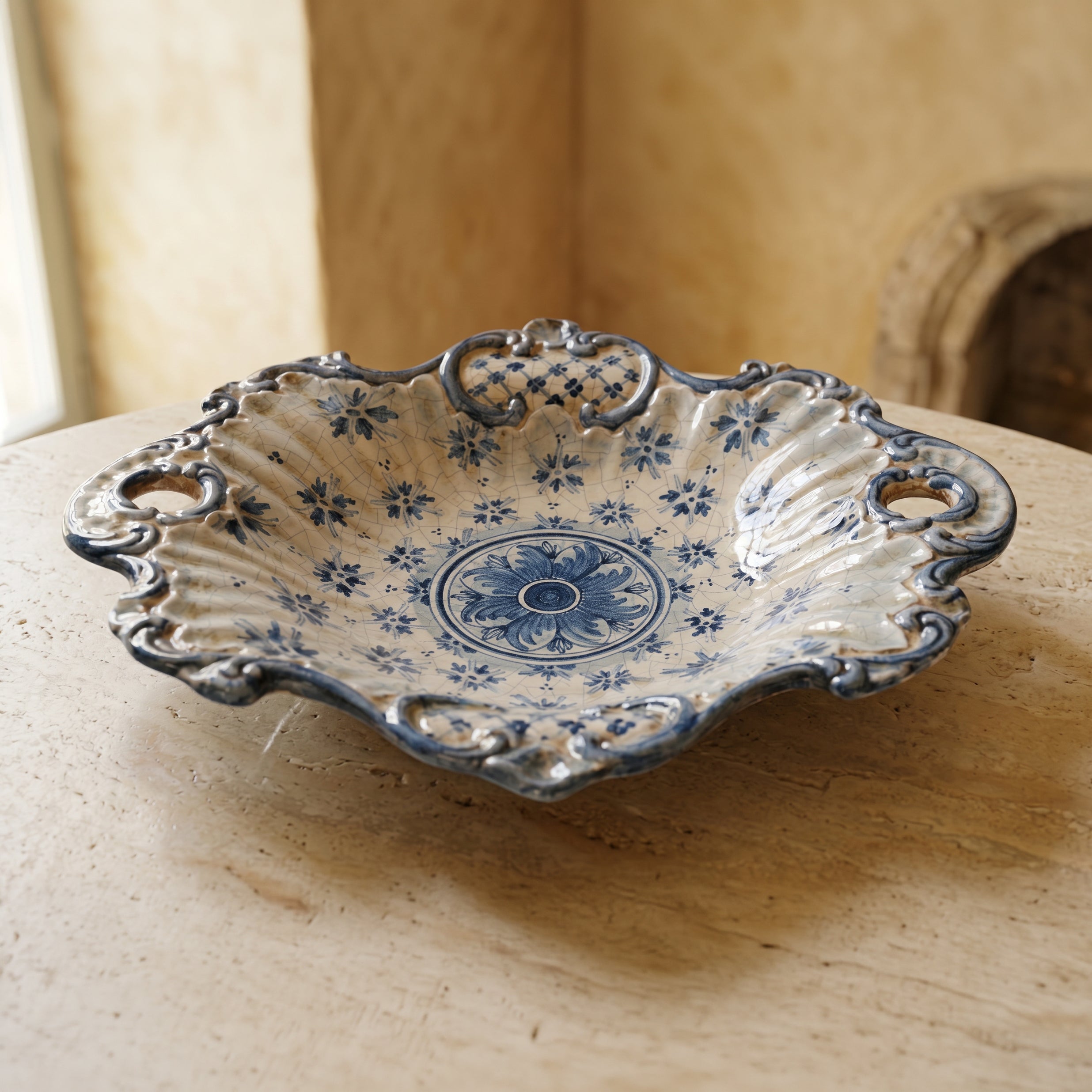 Centrotavola Barocco in Ceramica di Caltagirone 38×33 cm - Linea Stars, Mono Blu