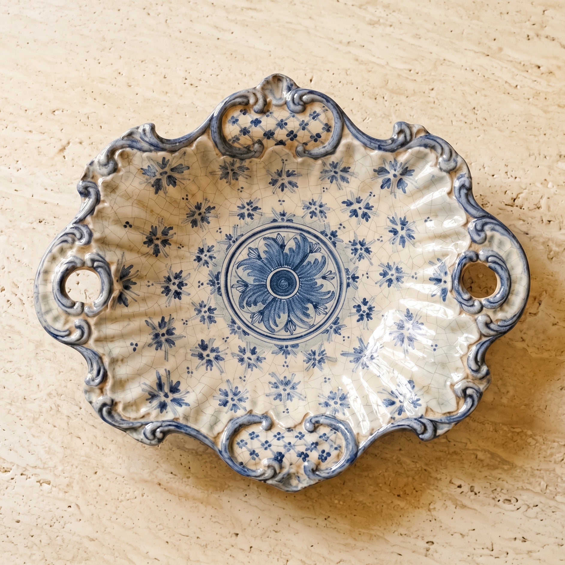 Centrotavola Barocco in Ceramica di Caltagirone 38×33 cm - Linea Stars, Mono Blu