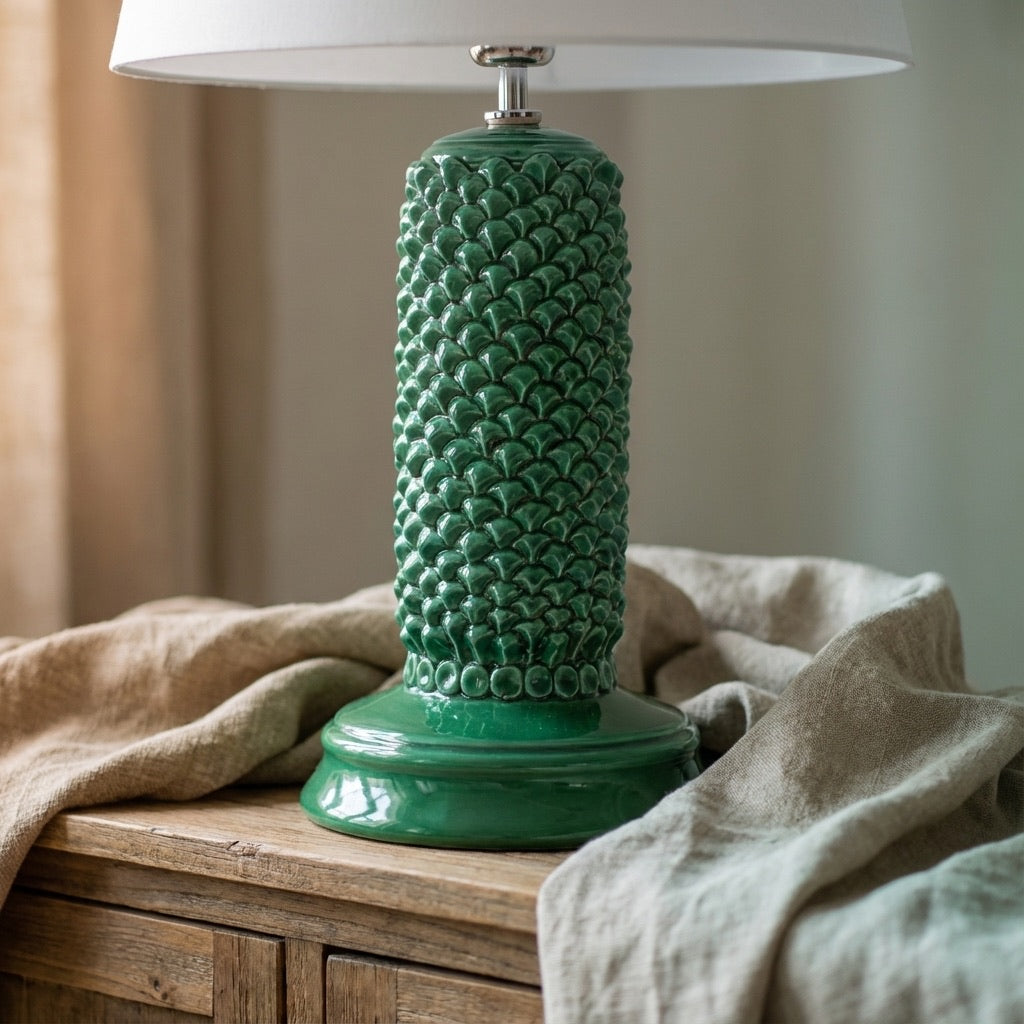 Lume pigna cilindro h 60 Verde Smeraldo in ceramica di Caltagirone - Ceramiche di Caltagirone Sofia