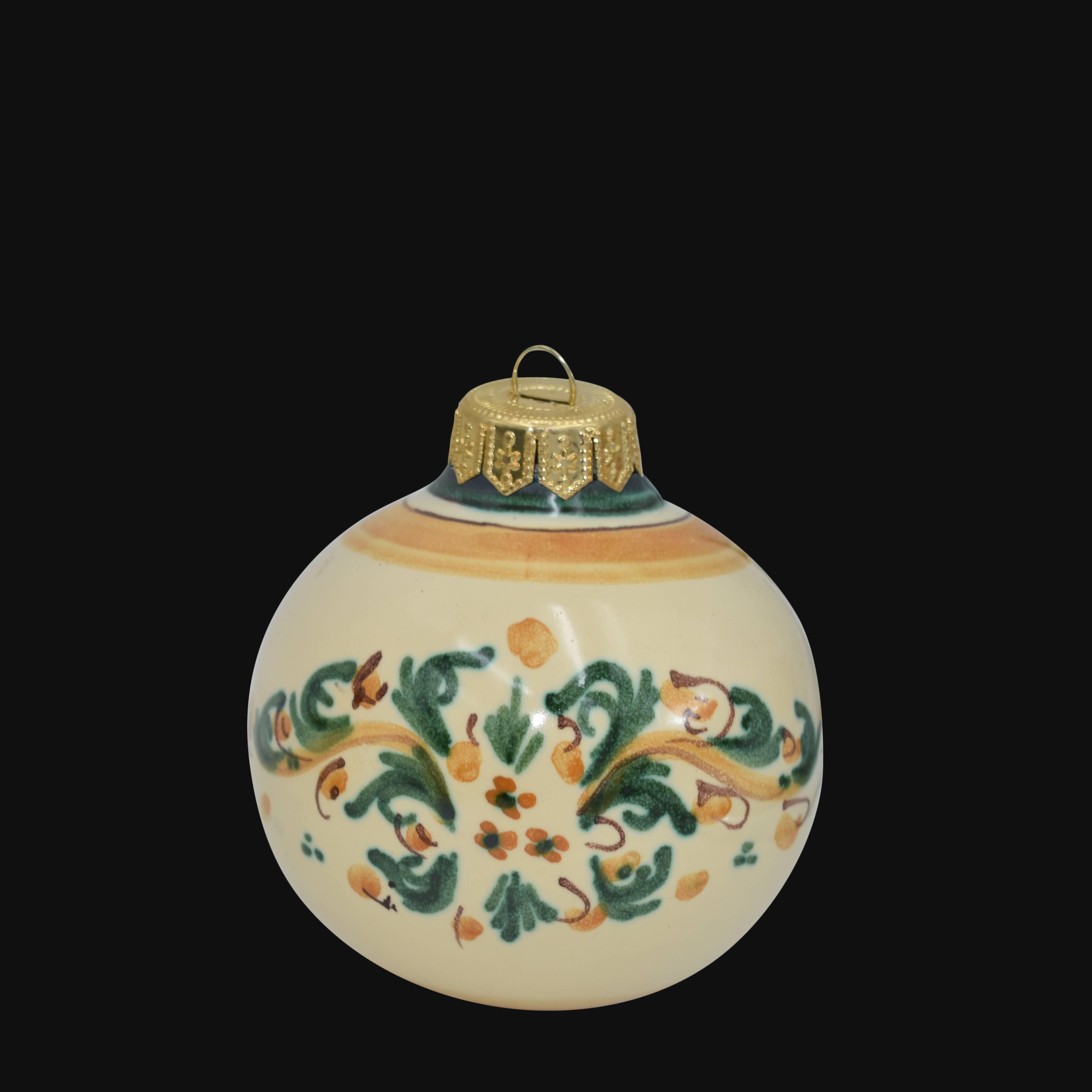 Pallina natalizia in ceramica di Caltagirone fatta a mano con decori floreali verdi e arancioni