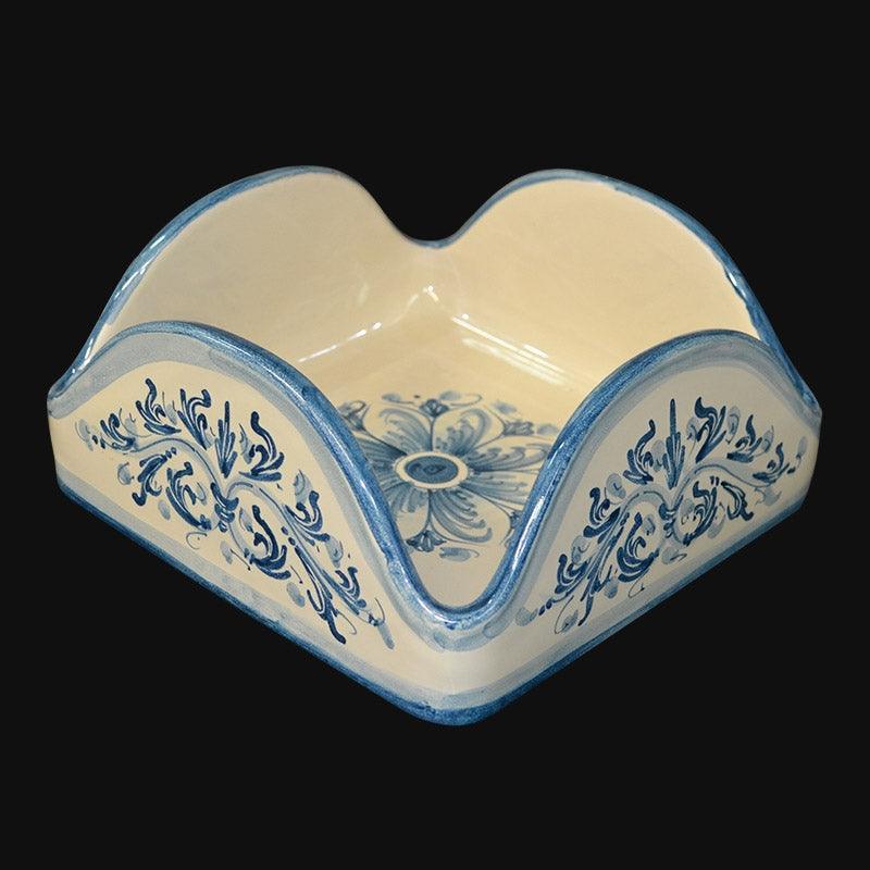 Ceramiche di Caltagirone fatti a mano, ciotola cuore blu e bianco, design tradizionale siciliano