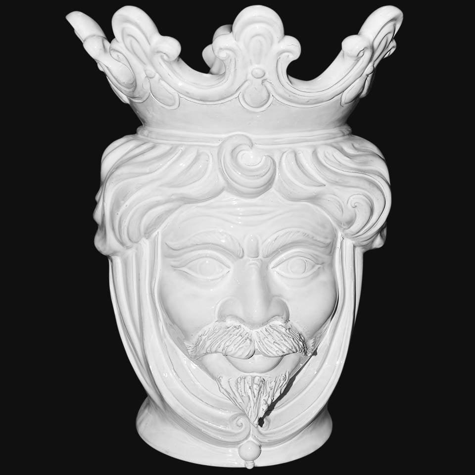Ceramiche di Caltagirone fatti a mano: vaso testa re con corona, design tradizionale e artigianale